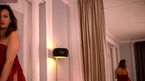 Zaira online show from April 15, 2026, 5:25 am