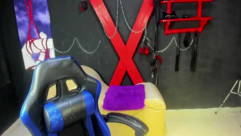zalomme1 online show from June 8, 2026, 1:00 pm