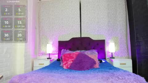 Zamara Kleii online show from November 27, 2025, 5:42 am