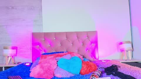 Zamara Kleii online show from April 10, 2026, 4:28 am