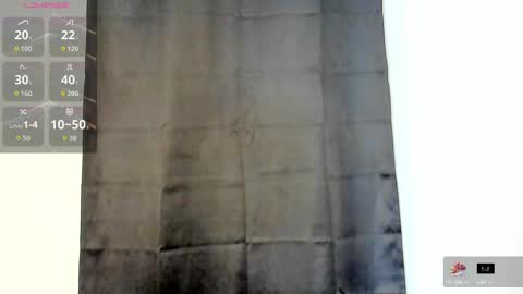 Snapshot of zane_lux chatting on September 17, 2025, 12:51 pm Zane Lux online show from September 17, 2025, 12:51 pm