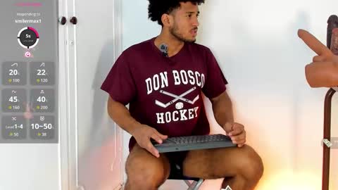 Snapshot of zane_lux chatting on October 16, 2025, 12:06 pm Zane Lux online show from October 16, 2025, 12:06 pm