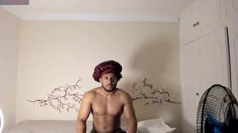 Snapshot of zane_lux chatting on July 3, 2026, 10:54 am Zane Lux online show from July 3, 2026, 10:54 am