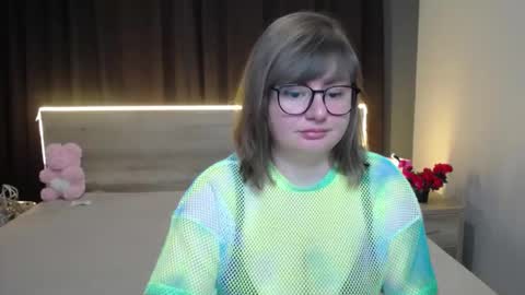 zannadreil online show from January 10, 2026, 7:04 pm