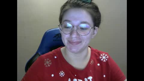chaturcum online show from February 6, 2025, 3:27 am