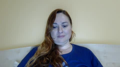 Snapshot of zara_red chatting on June 25, 2026, 1:48 pm Kate. if im not here im here foxy red333 online show from June 25, 2026, 1:48 pm