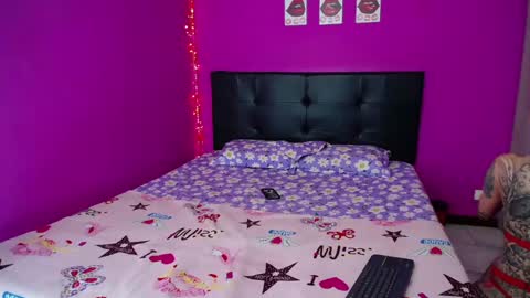 ZARA ANYELINA online show from December 6, 2024, 10:19 pm