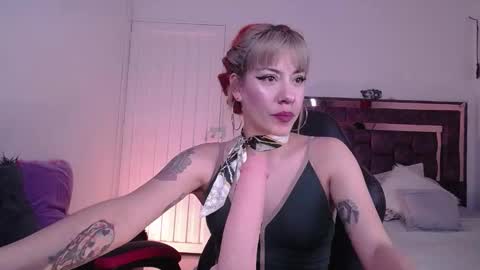 Zara online show from September 27, 2025, 1:43 am
