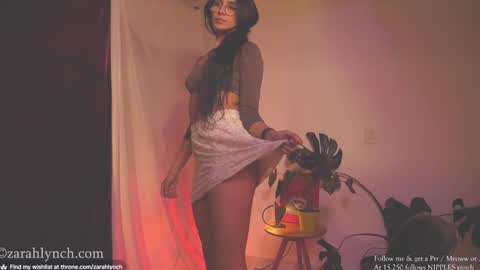 Miss Lynch   Next show  2911 online show from February 26, 2025, 12:49 am