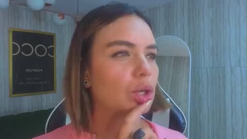 Snapshot of zarcasutra_t chatting on January 8, 2026, 2:41 pm Isabella online show from January 8, 2026, 2:41 pm