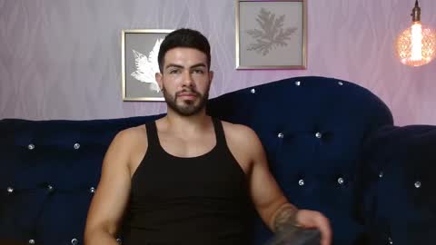 Snapshot of zarekfox chatting on September 12, 2025, 7:03 pm Zarek online show from September 12, 2025, 7:03 pm