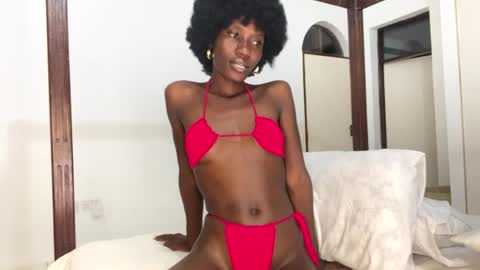 zaria_amara online show from June 18, 2026, 6:01 pm