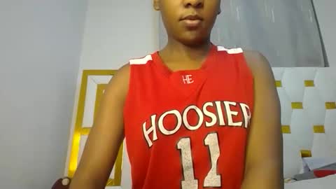 Snapshot of zariah011 chatting on May 29, 2026, 9:46 pm zariah online show from May 29, 2026, 9:46 pm