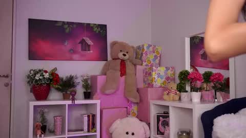 zariavera online show from October 10, 2025, 7:02 pm