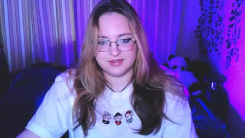 Snapshot of zayarush chatting on September 17, 2025, 2:41 pm zayarush online show from September 17, 2025, 2:41 pm