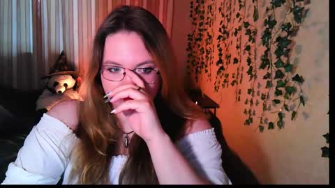 Snapshot of zayarush chatting on October 16, 2025, 10:38 am zayarush online show from October 16, 2025, 10:38 am