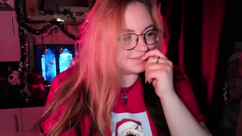 Snapshot of zayarush chatting on December 21, 2025, 2:35 pm zayarush online show from December 21, 2025, 2:35 pm