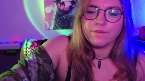 Snapshot of zayarush chatting on February 11, 2026, 8:03 pm zayarush online show from February 11, 2026, 8:03 pm