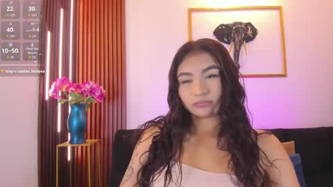  Zayda  online show from February 25, 2026, 8:29 pm