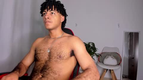 Snapshot of zayn_moreno chatting on February 1, 2026, 10:30 pm zayn 3 online show from February 1, 2026, 10:30 pm