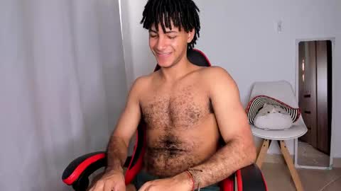 Snapshot of zayn_moreno chatting on February 28, 2026, 10:00 pm zayn 3 online show from February 28, 2026, 10:00 pm