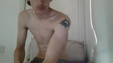 zayne online show from May 27, 2026, 1:52 pm