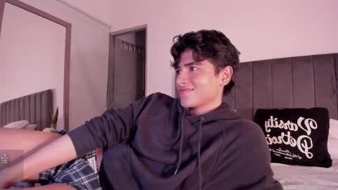 Hii im Zay.                 I save money for education. PVT Open. online show from December 16, 2025, 7:57 am