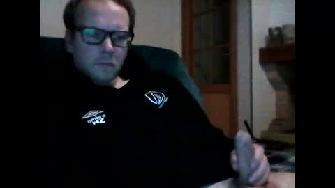 Snapshot of zblondyfrenchy chatting on January 20, 2025, 9:32 pm zblondyfrenchy online show from January 20, 2025, 9:32 pm