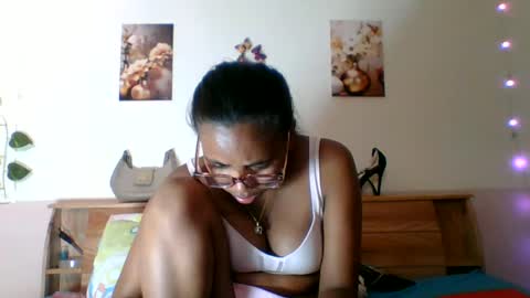 Snapshot of zedidia chatting on June 18, 2026, 12:53 pm zedidia online show from June 18, 2026, 12:53 pm