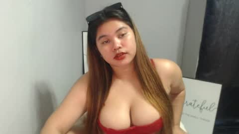 Zeeel   online show from June 15, 2026, 6:43 pm