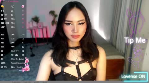 zelainalovetocum online show from October 22, 2025, 4:35 am