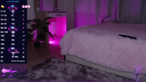 Snapshot of zemeee chatting on December 27, 2024, 7:14 pm Clary online show from December 27, 2024, 7:14 pm