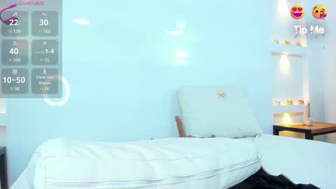 Zenda Evans online show from January 29, 2025, 9:44 am