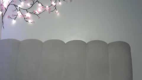 Caramel online show from April 1, 2026, 1:41 pm