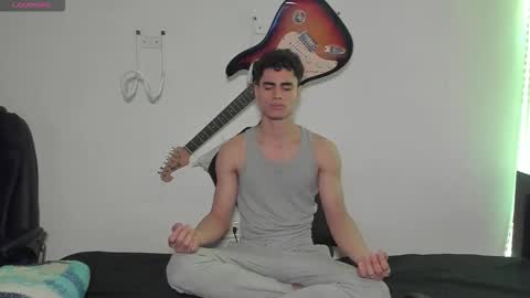 zenzhu online show from September 20, 2025, 5:03 pm