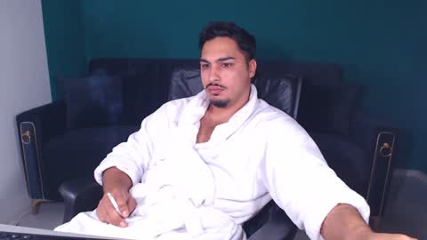 zenobaro online show from January 23, 2025, 8:04 am