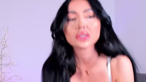 Snapshot of zenydaxbelle chatting on March 15, 2026, 5:52 pm Zenyda online show from March 15, 2026, 5:52 pm