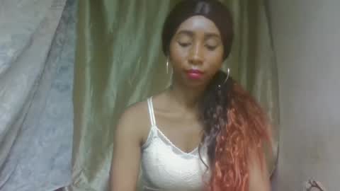 zeolineess online show from November 7, 2025, 4:34 am