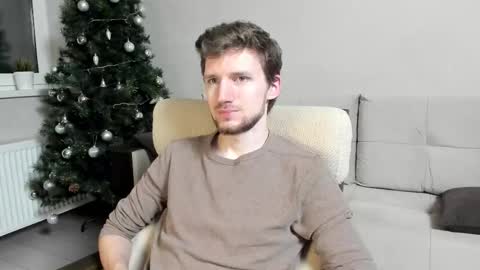 Snapshot of zepanl chatting on December 23, 2025, 2:53 am Andrew online show from December 23, 2025, 2:53 am