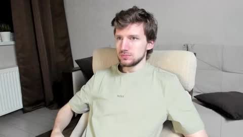 Snapshot of zepanl chatting on February 1, 2026, 4:55 am Andrew online show from February 1, 2026, 4:55 am