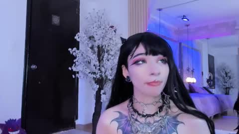    online show from February 27, 2025, 5:36 pm