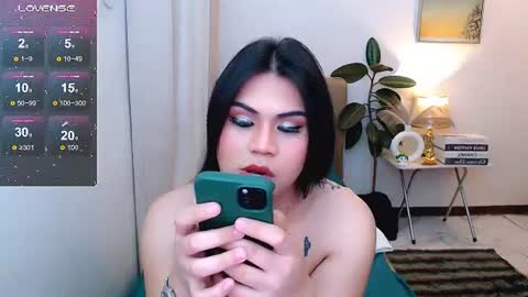 zephyraaaaa online show from June 16, 2026, 3:58 pm
