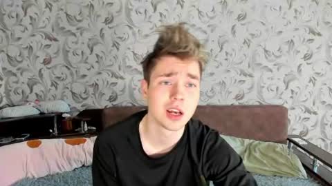 Ethan online show from May 20, 2026, 3:24 am
