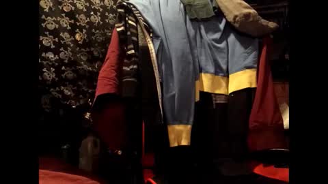 Snapshot of zeroandhero chatting on January 13, 2025, 1:28 pm zero online show from January 13, 2025, 1:28 pm