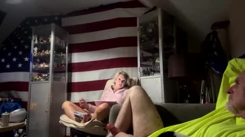 zerokool377 online show from January 3, 2025, 8:21 am