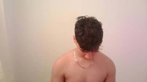 zeus_183 online show from November 25, 2025, 4:18 pm