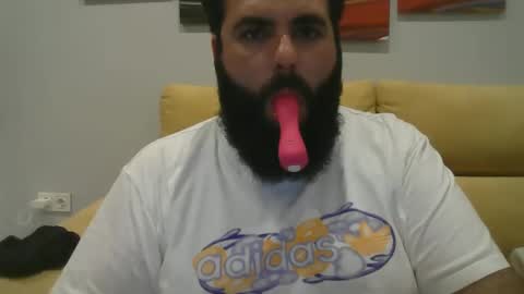 Snapshot of zeusateneo chatting on February 2, 2025, 2:27 am Zeus online show from February 2, 2025, 2:27 am