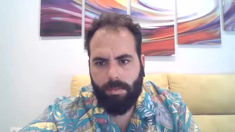 Snapshot of zeusateneo chatting on October 4, 2025, 10:35 am Zeus online show from October 4, 2025, 10:35 am