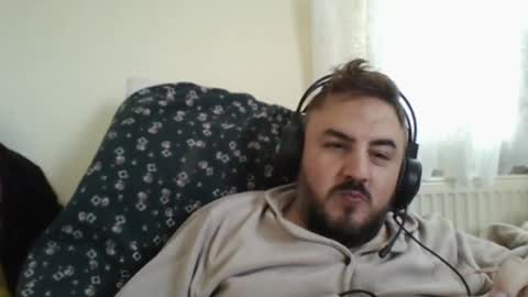 zH1NaSaH online show from May 4, 2026, 8:21 am