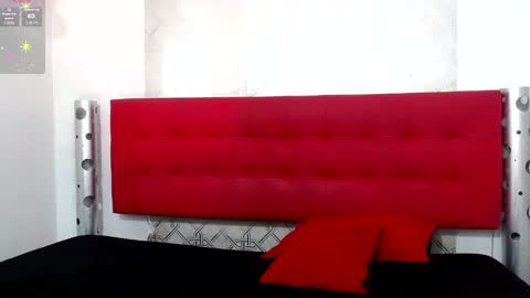 Snapshot of zhamira_21 chatting on February 4, 2025, 7:33 pm ZHAMIRA ANDRES online show from February 4, 2025, 7:33 pm